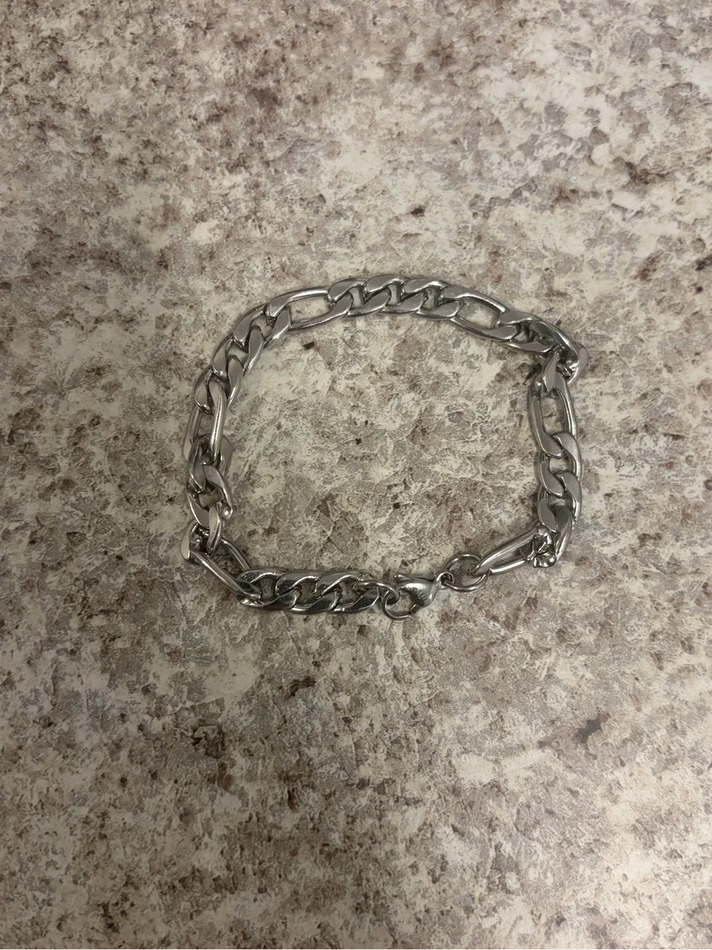 Mens American Eagle Outfitters Gold and Silver Chain Bracelets (Lot of 2)